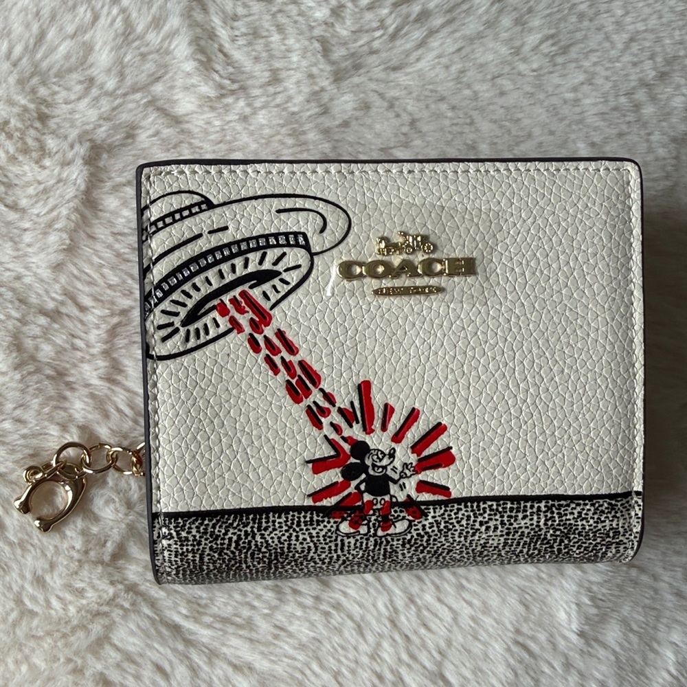 Coach DISNEY MICKEY MOUSE X KEITH HARING SNAP Small WALLET NWOT - Picture 13 of 13